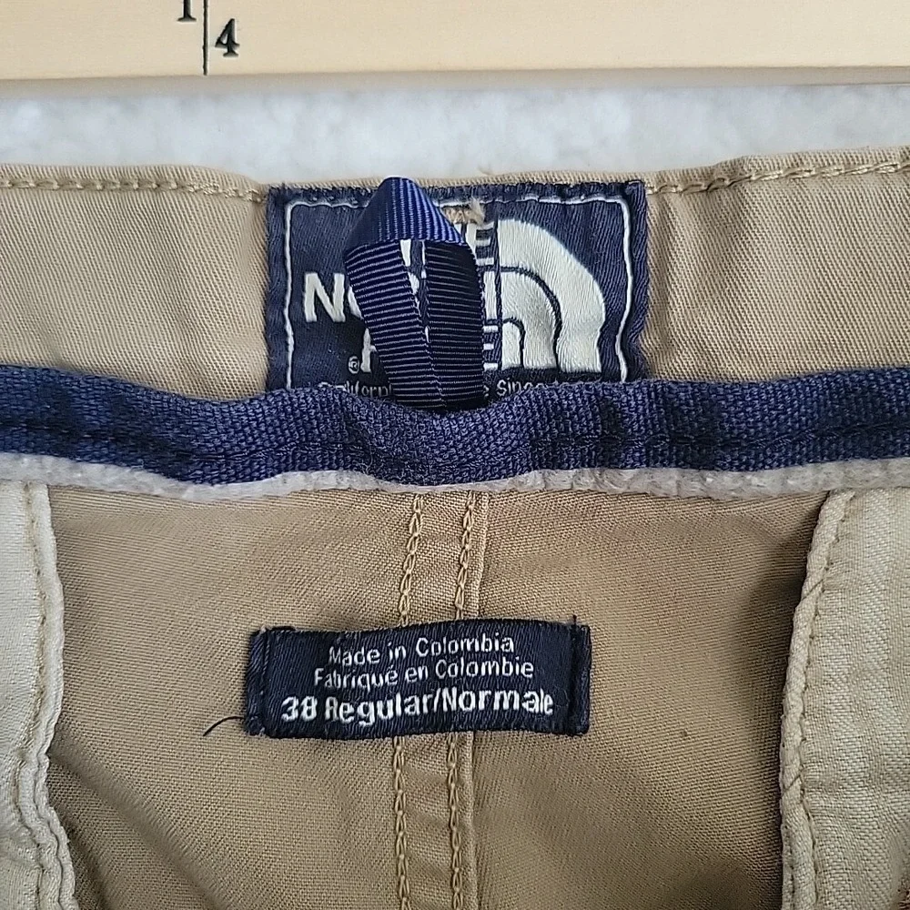 The North Face Men's Size 38 Khaki Pocketed 10